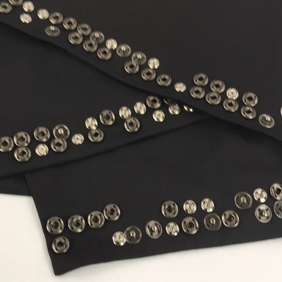 BCBG Generation Black Mini Skirt Embellished Sz 8 - Picture 3 of 8